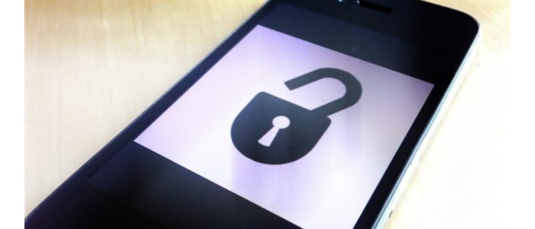 iPhone отключен повторите через 15