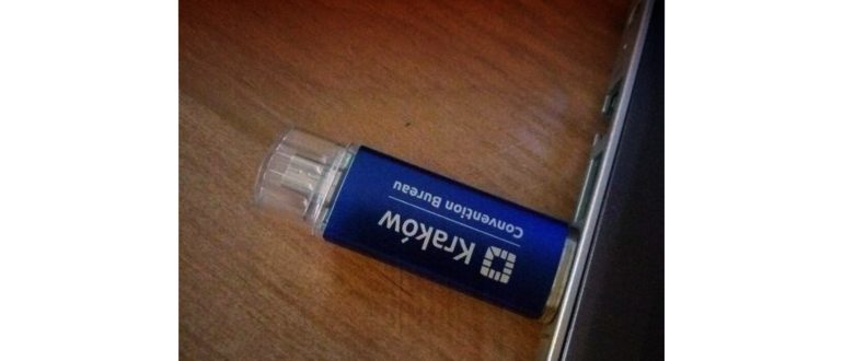 просмотреть код