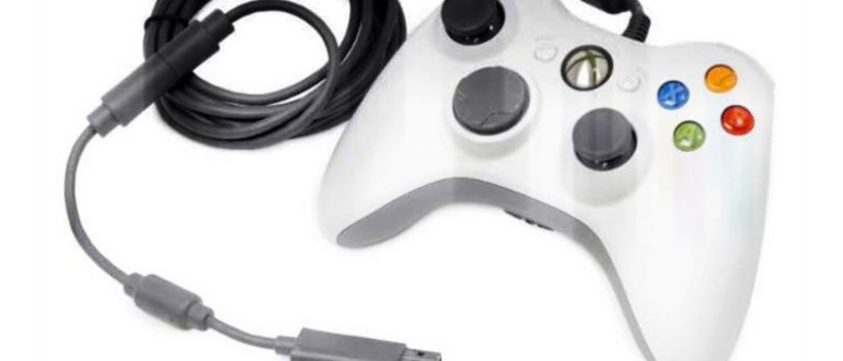Джойстик Xbox 360 и