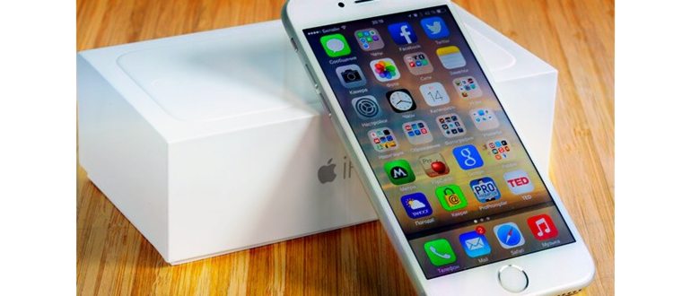 Крошечная копия iPhone 6 за 150 рублей — можно ли