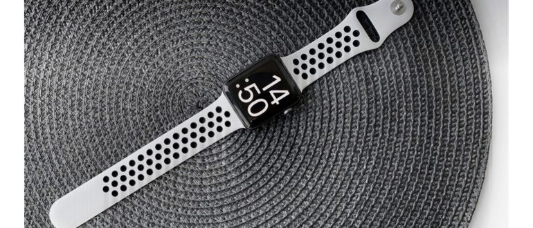 Пора почистить силиконовый ремешок Apple